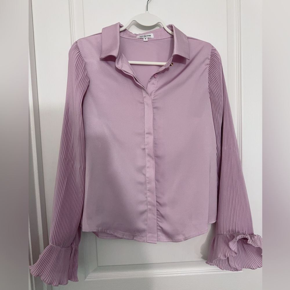Aera Stars Elegant Lavender Blouse with Pleated bell Sleeves S